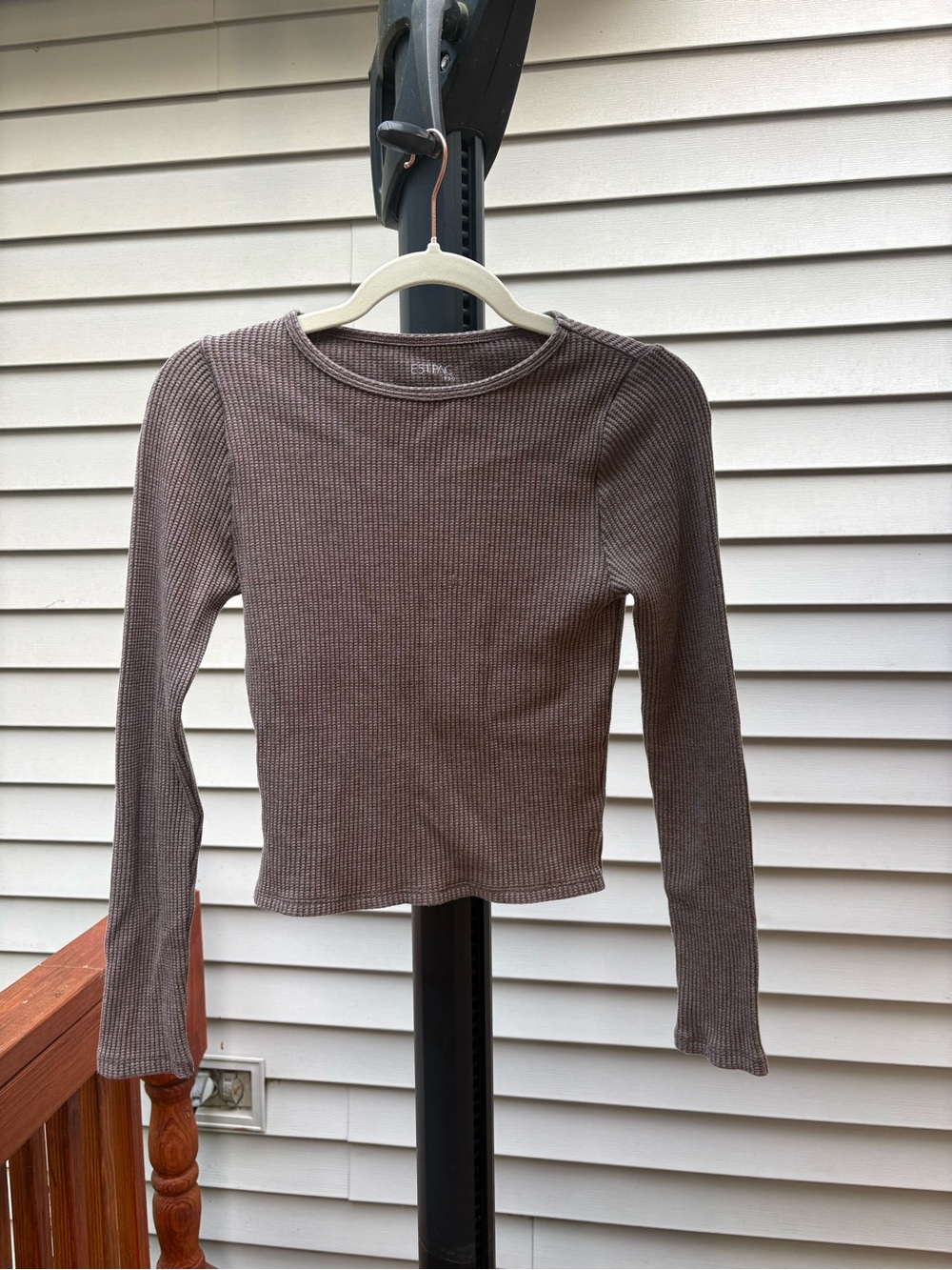 PacSun Brown Ribbed Long Sleeve Crop Top